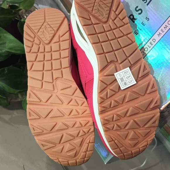 Skechers Street Los Angeles Red Crossknit UNO - Picture 9 of 11